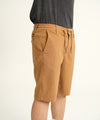 SOLSTICE CHINO SHORT (CAMEL)